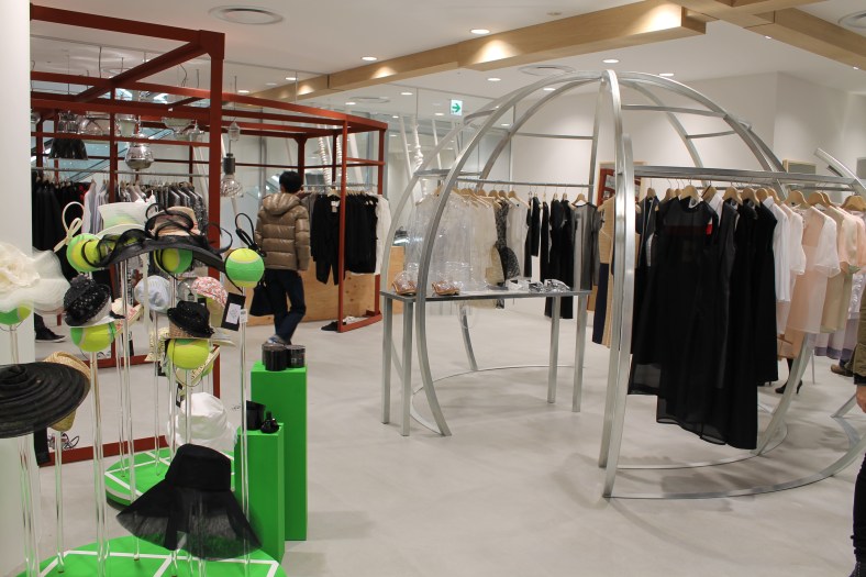 Dover-Street-Market-Tokyo