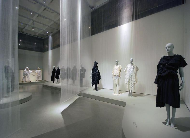 יופי עתידי תערוכה